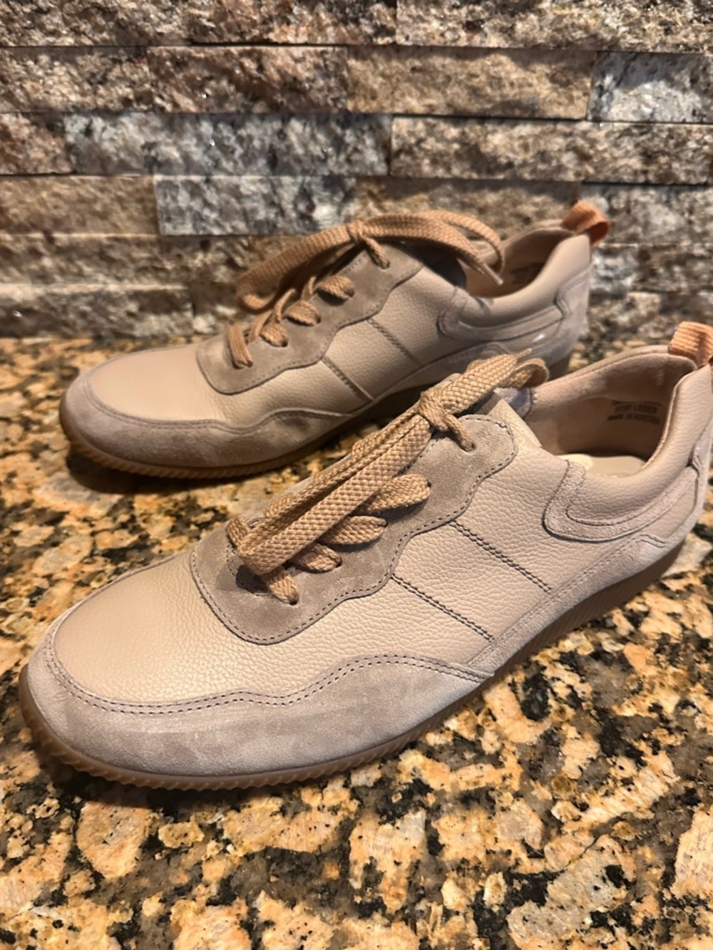 PAUL GREEN
Chantel Sneaker - Picture 9 of 15